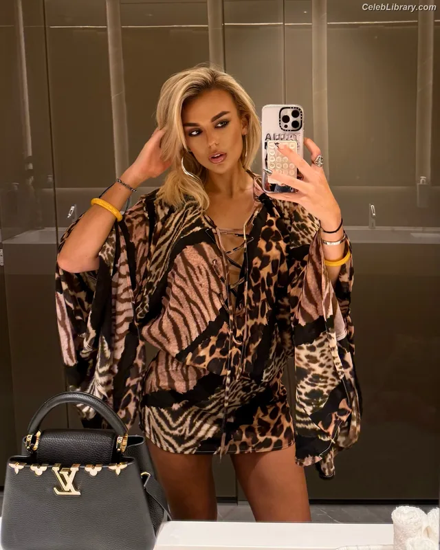 Tallia Storm photo 11 of 1496