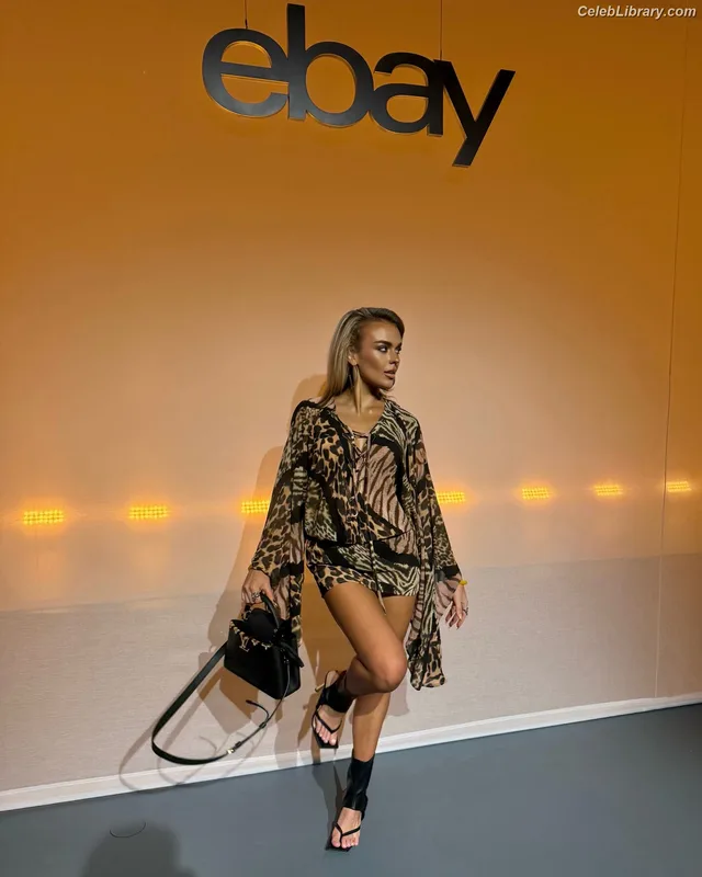 Tallia Storm photo 19 of 1496