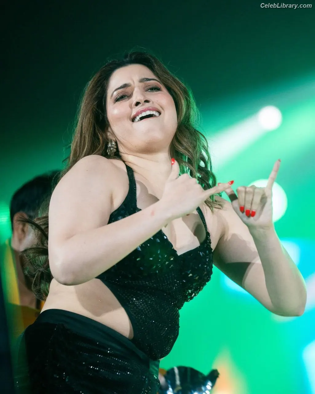 Tamanna Bhatia photo 7 of 244