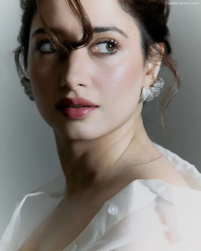 Tamanna Bhatia photo 15 of 245