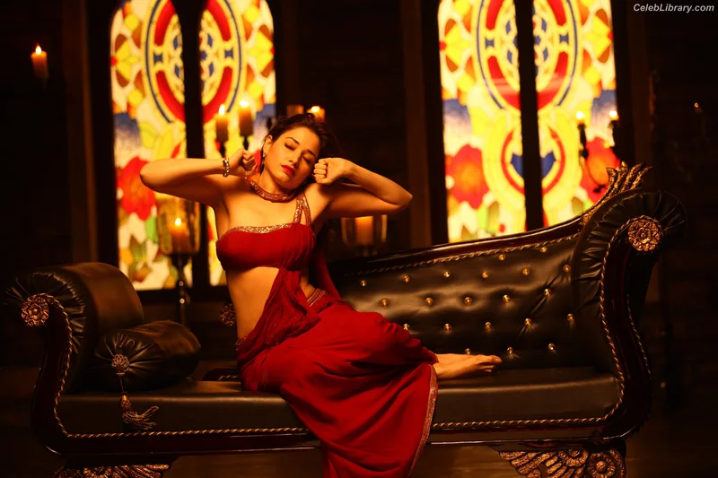 Tamanna Bhatia photo 9 of 245