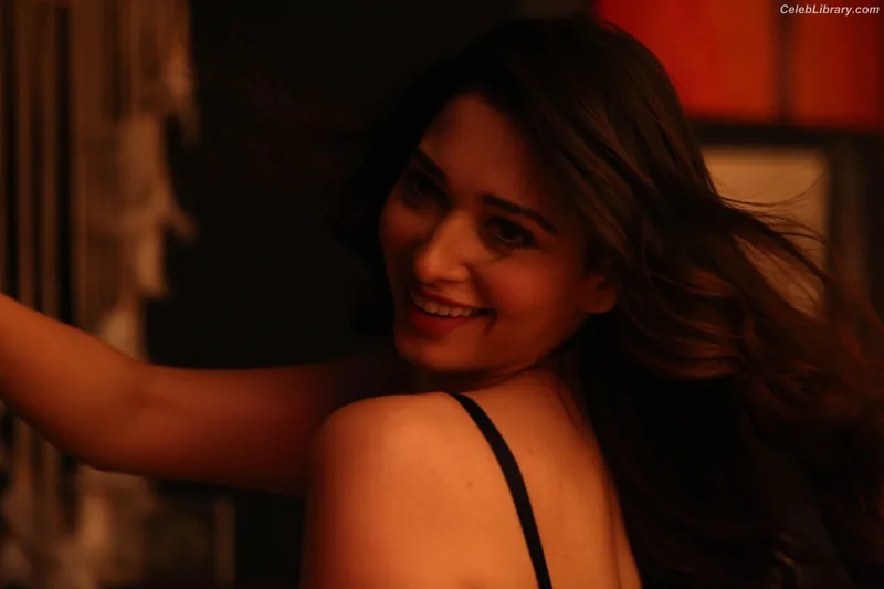 Tamanna Bhatia photo 6 of 245