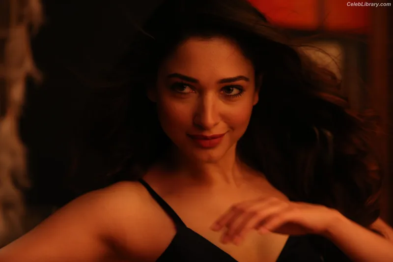 Tamanna Bhatia photo 7 of 245