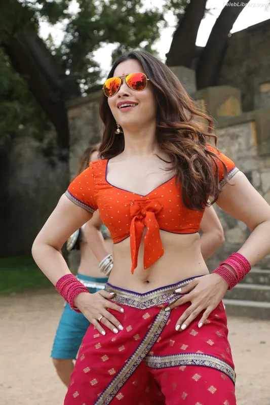 Tamanna Bhatia photo 21 of 245