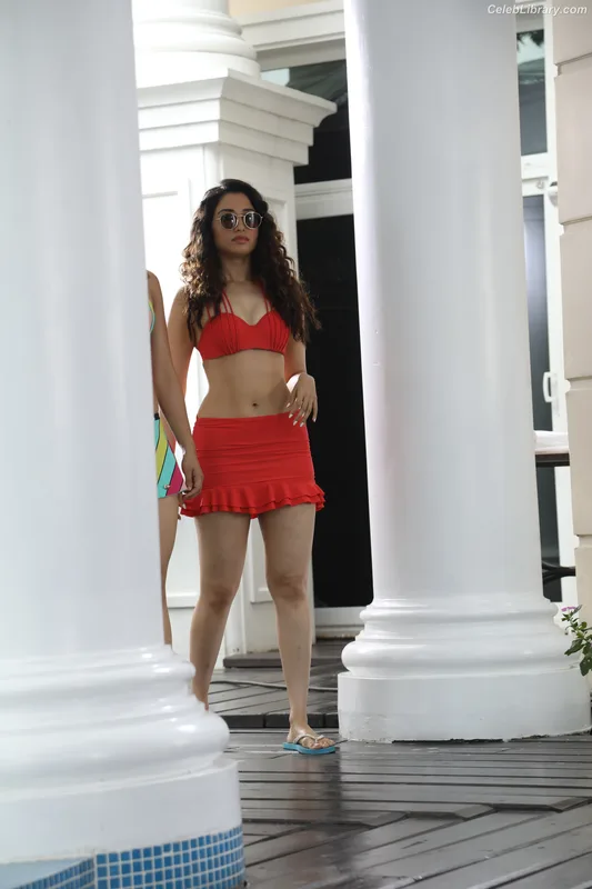 Tamanna Bhatia photo 4 of 245