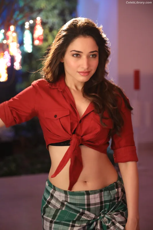 Tamanna Bhatia photo 18 of 245
