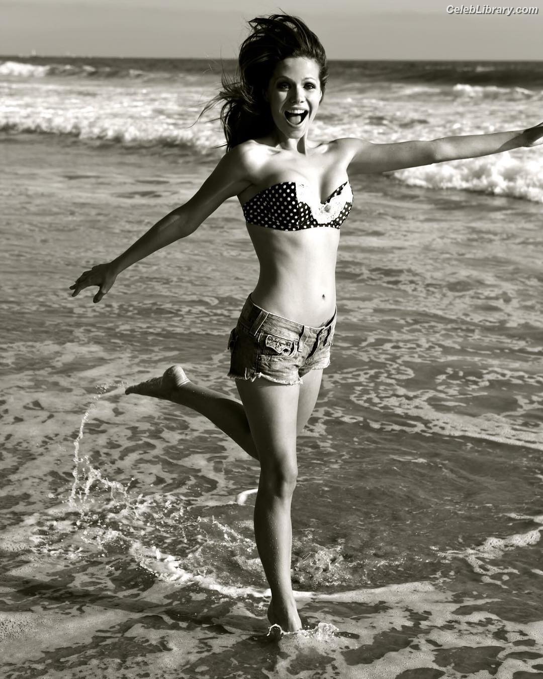 Tammin Sursok photo 15 of 212