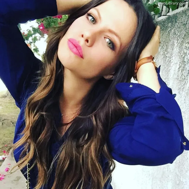 Tammin Sursok photo 14 of 212