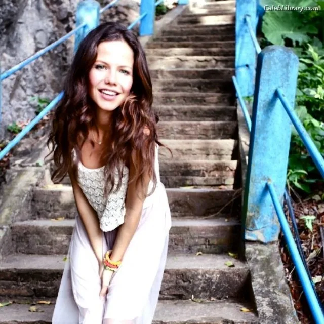 Tammin Sursok photo 5 of 212