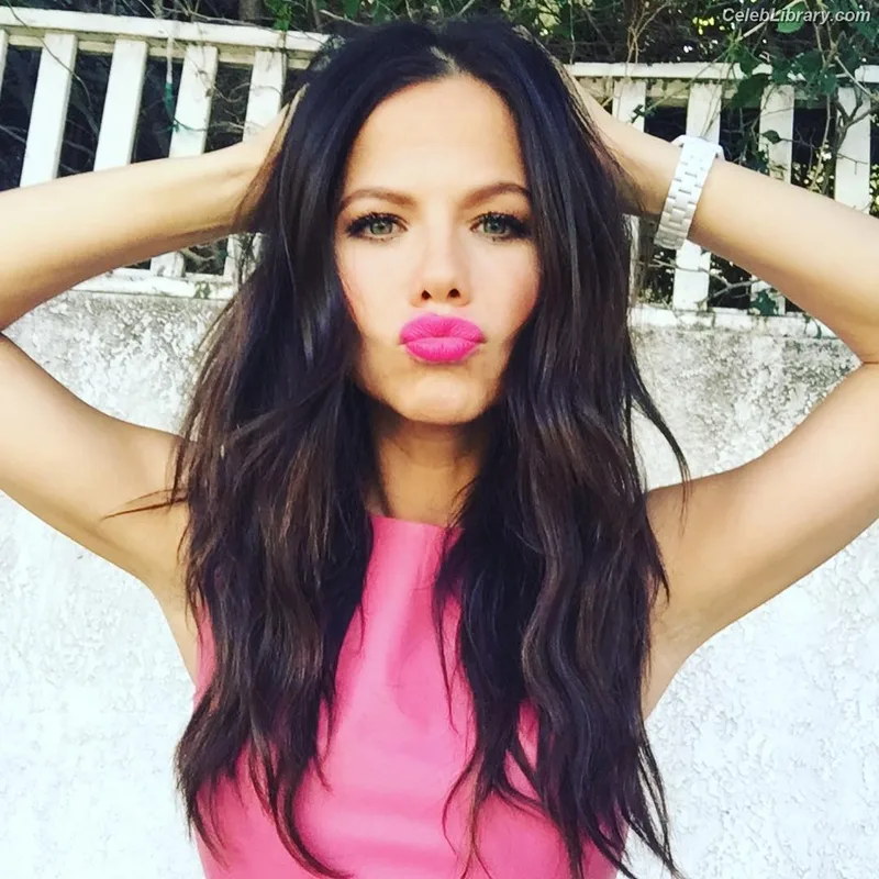 Tammin Sursok photo 8 of 212