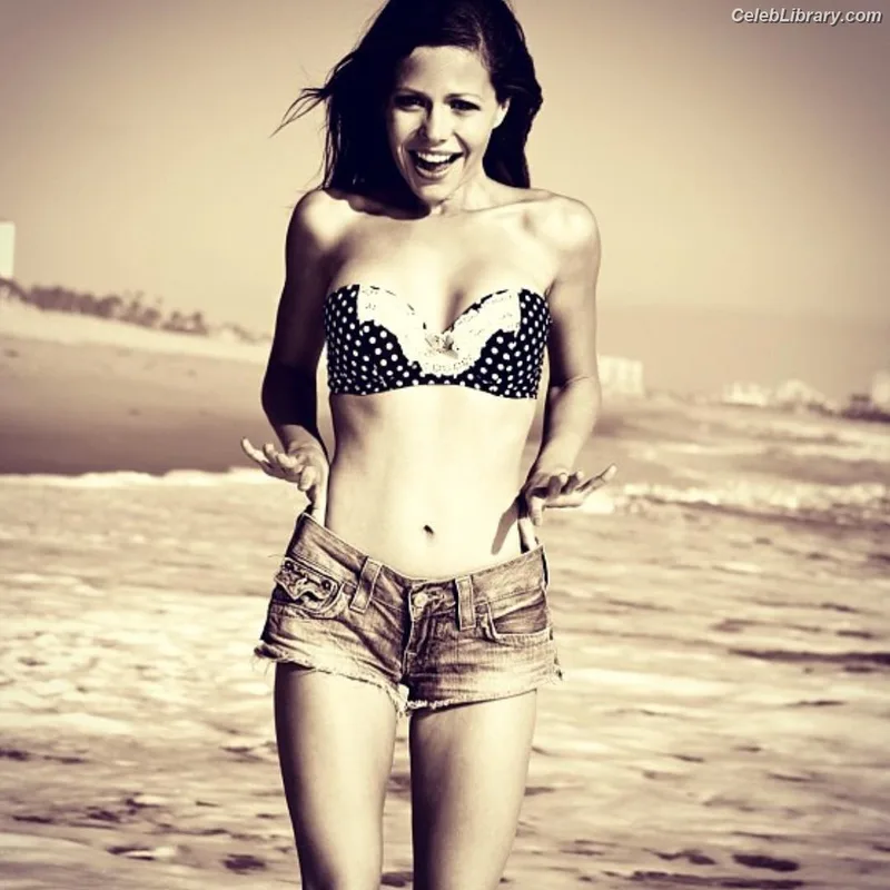 Tammin Sursok photo 21 of 212