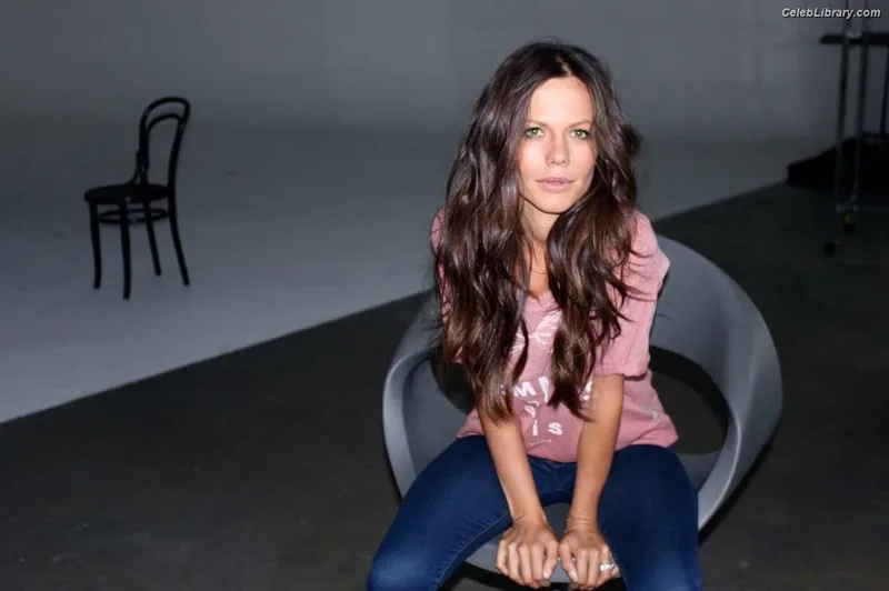 Tammin Sursok photo 13 of 212