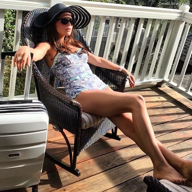 Tammin Sursok photo 20 of 212