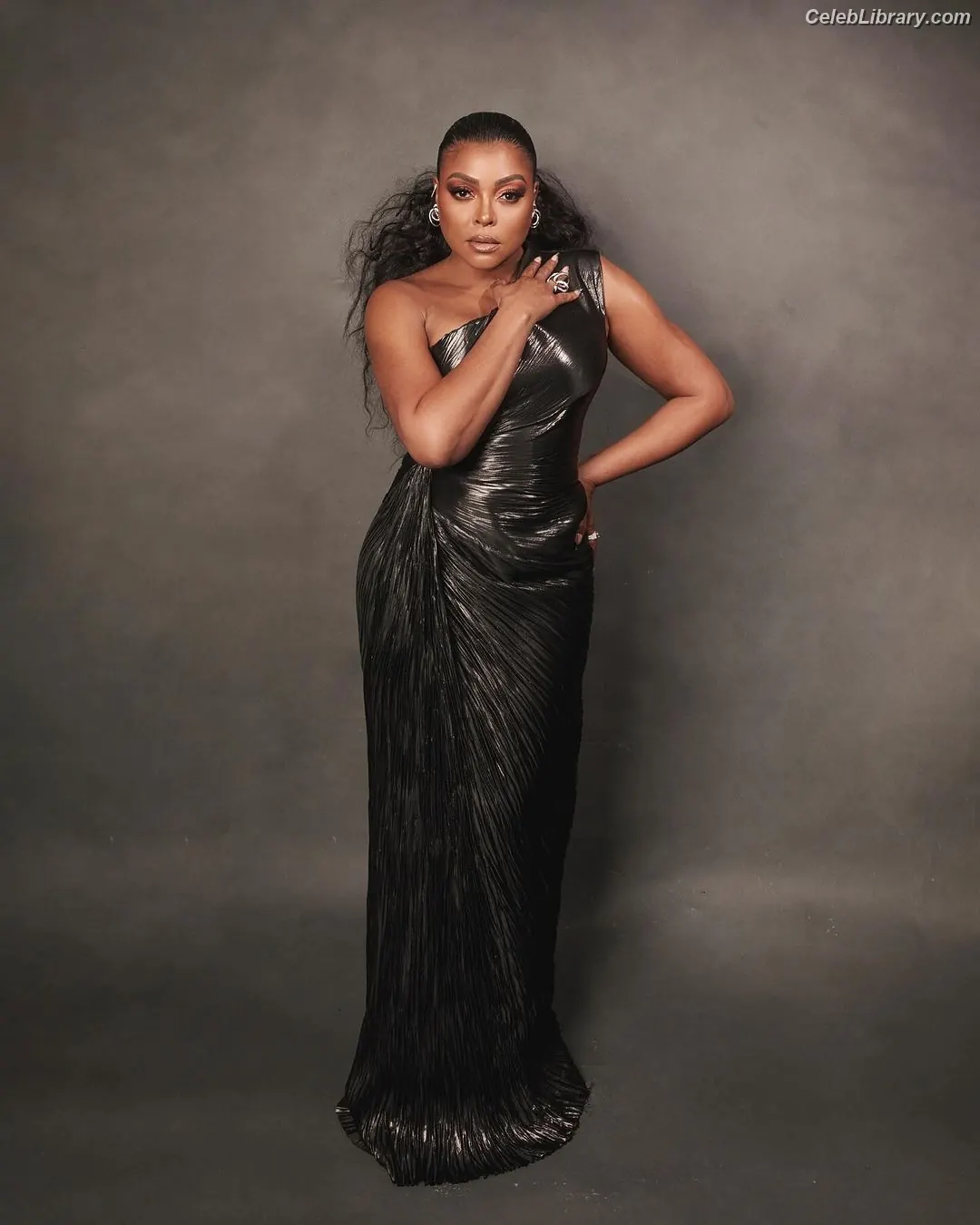 Taraji P. Henson photo 10 of 390