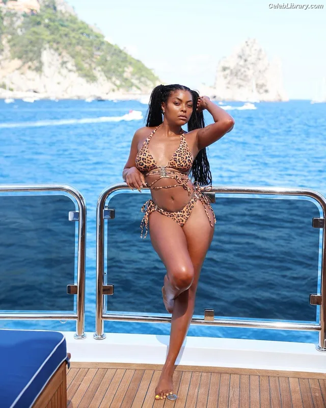 Taraji P. Henson photo 17 of 391