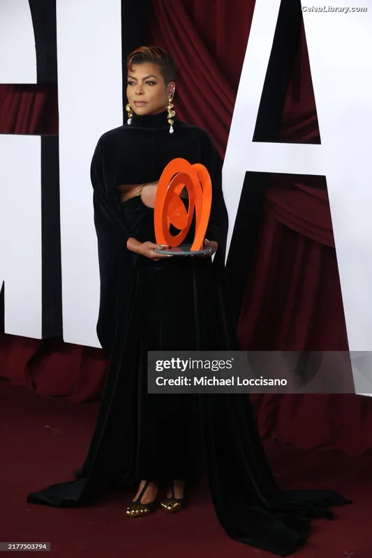 Taraji P. Henson photo 3 of 391