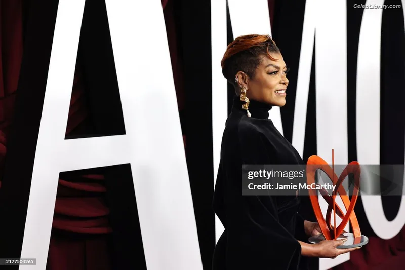 Taraji P. Henson photo 9 of 391