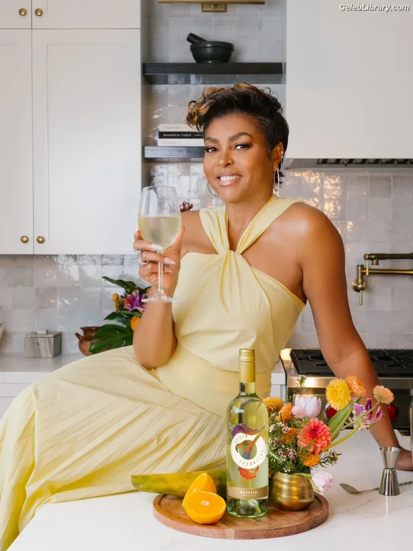 Taraji P. Henson photo 8 of 391