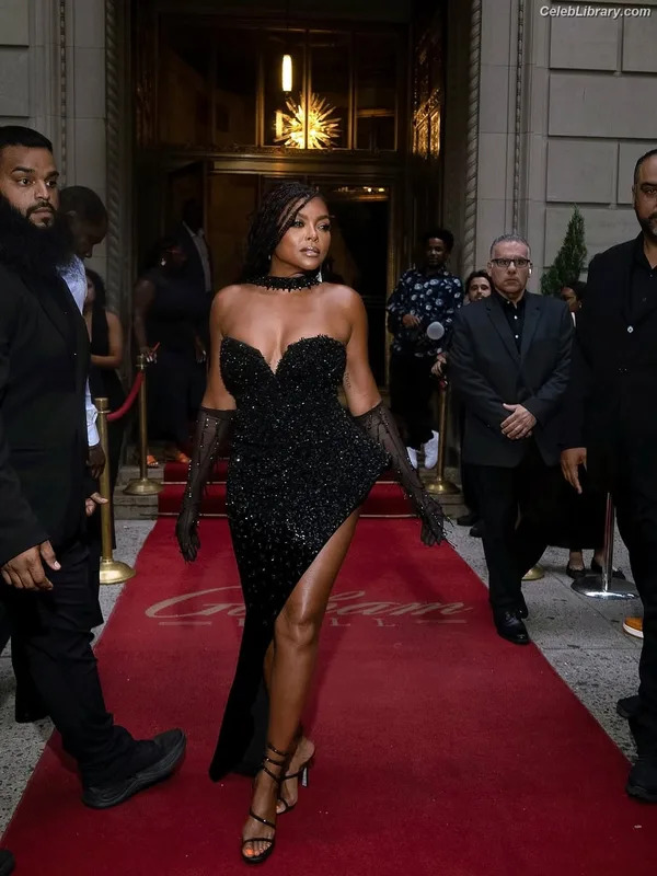 Taraji P. Henson photo 24 of 391