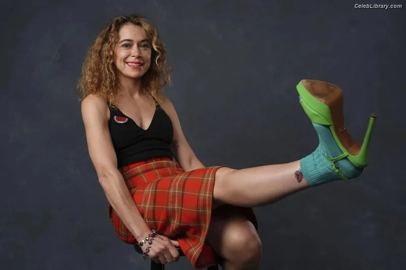 Tatiana Maslany photo 22 of 59