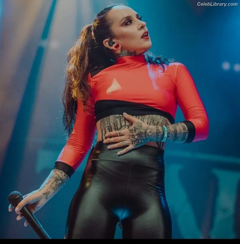 Tatiana Shmayluk photo 21 of 177