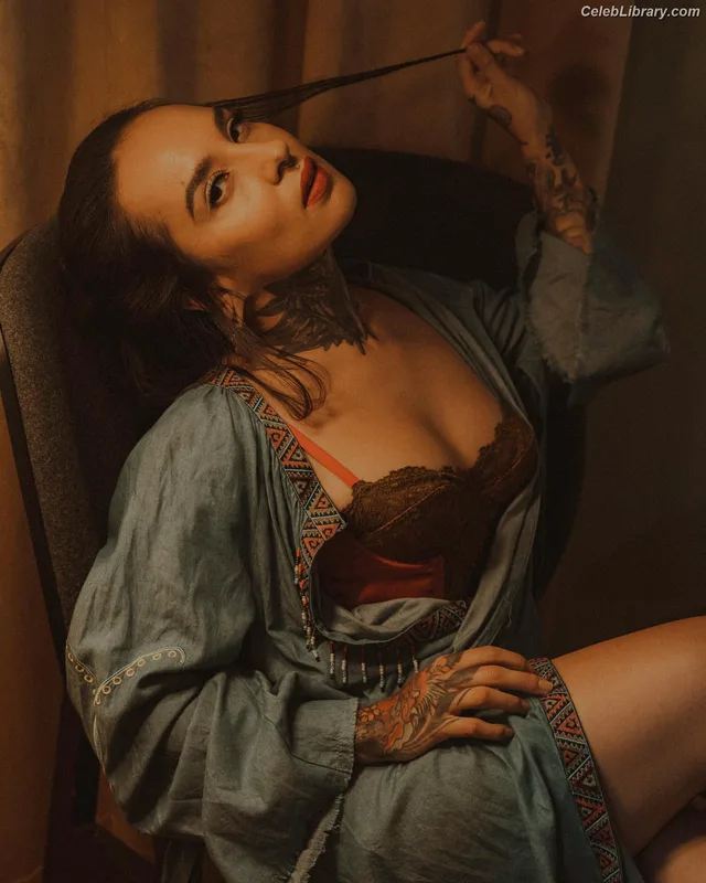Tatiana Shmayluk photo 4 of 177