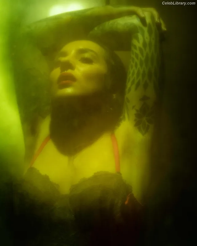 Tatiana Shmayluk photo 11 of 177