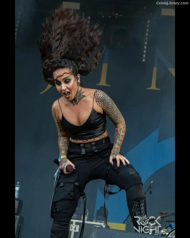 Tatiana Shmayluk photo 17 of 177