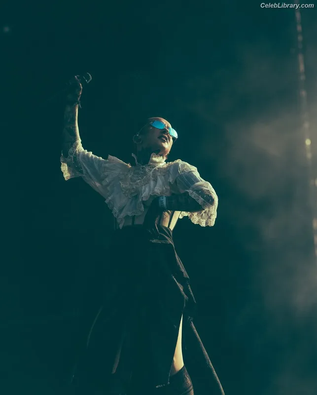Tatiana Shmayluk photo 12 of 177