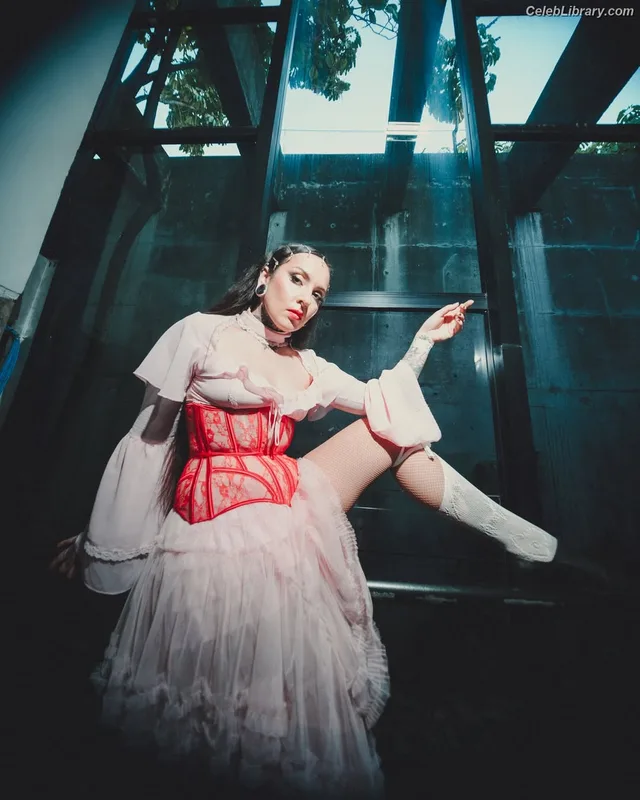 Tatiana Shmayluk photo 6 of 177