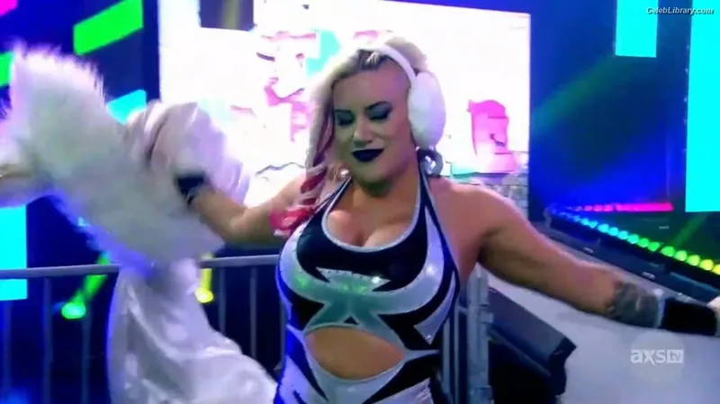 Taya Valkyrie photo 15 of 345