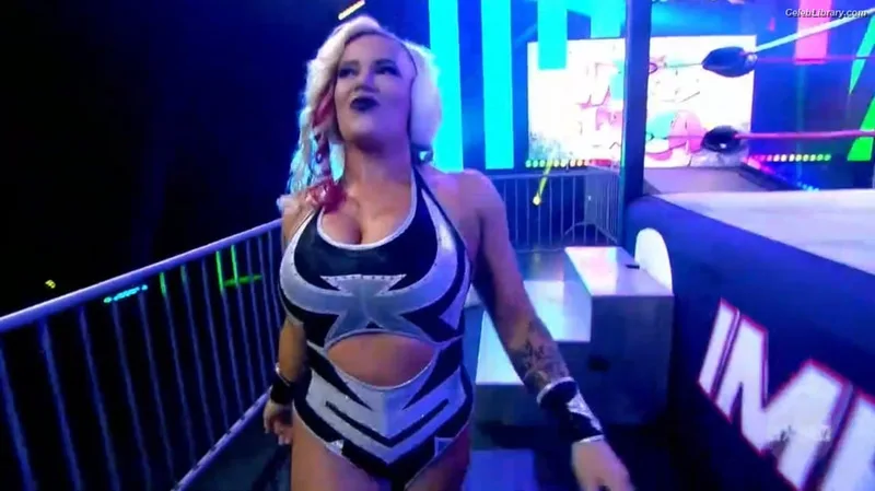 Taya Valkyrie photo 20 of 345