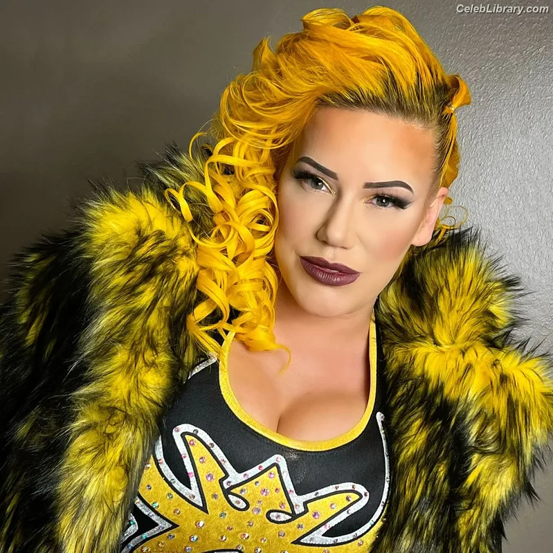 Taya Valkyrie photo 21 of 345