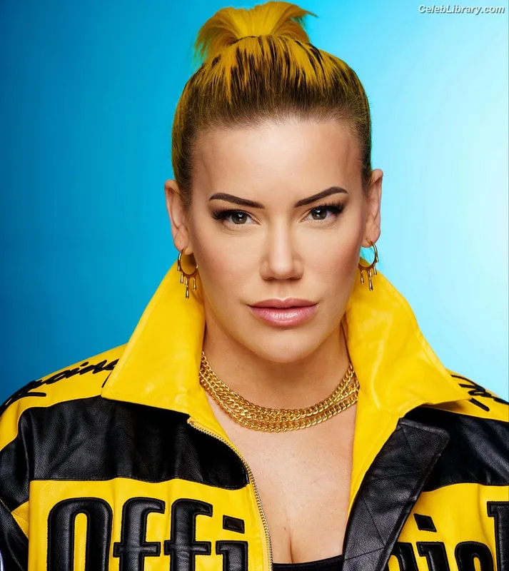 Taya Valkyrie photo 13 of 345