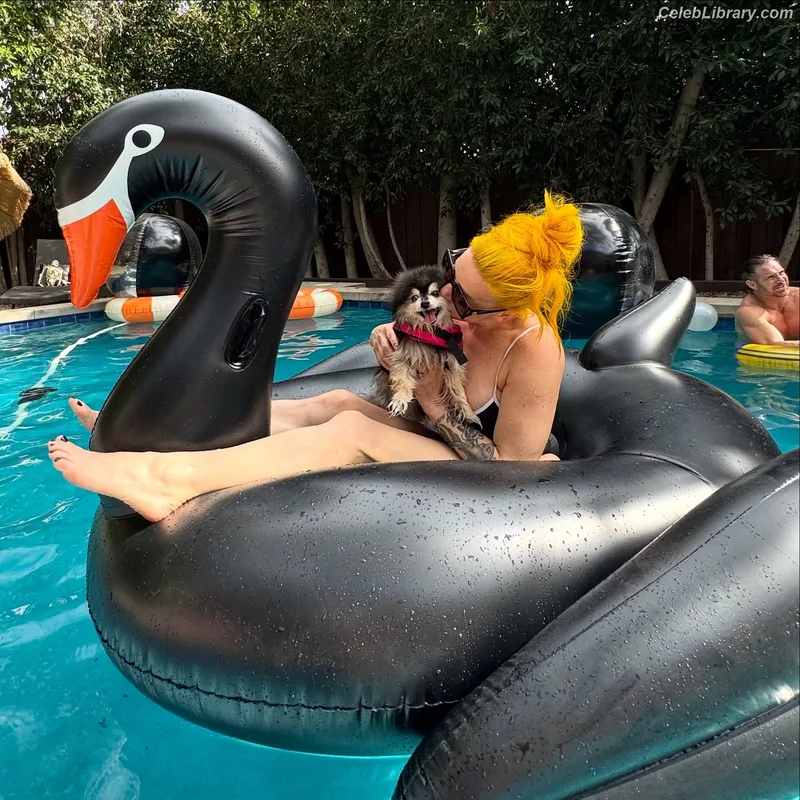 Taya Valkyrie photo 8 of 345