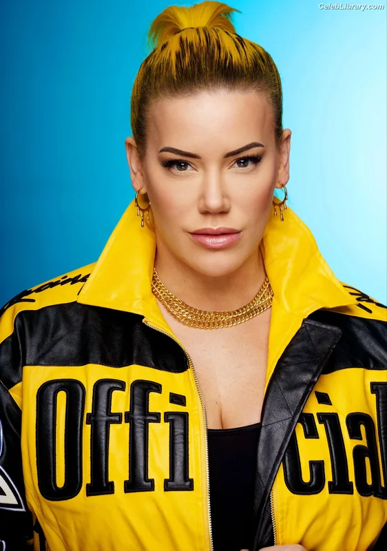Taya Valkyrie photo 5 of 345
