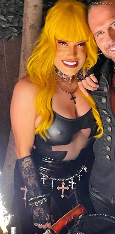 Taya Valkyrie photo 21 of 345