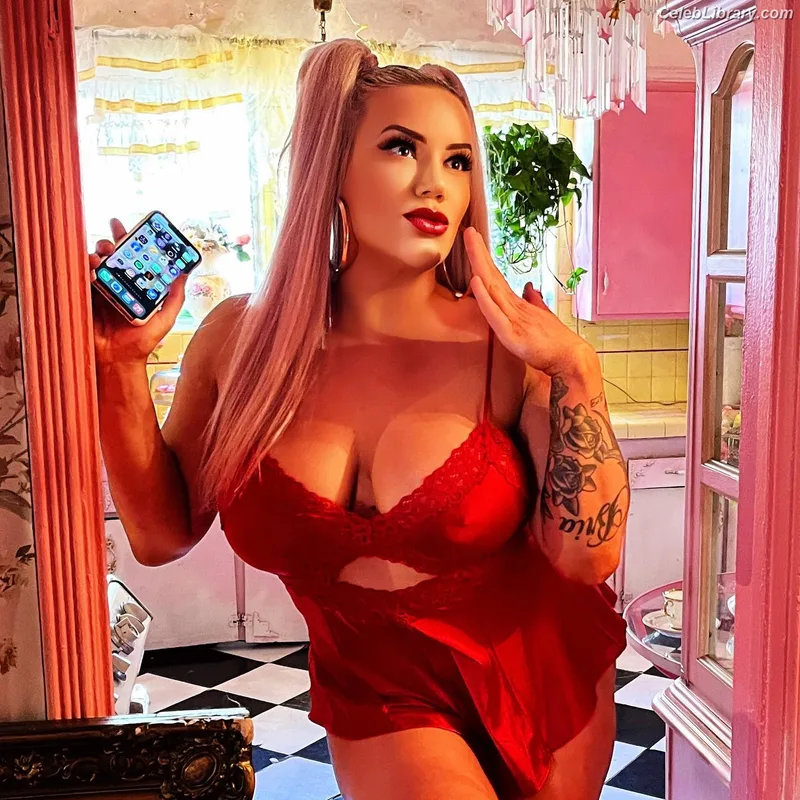 Taya Valkyrie photo 22 of 345