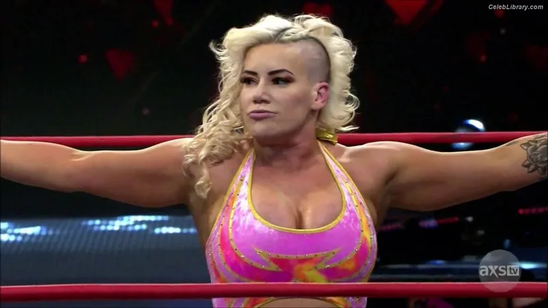 Taya Valkyrie photo 24 of 345