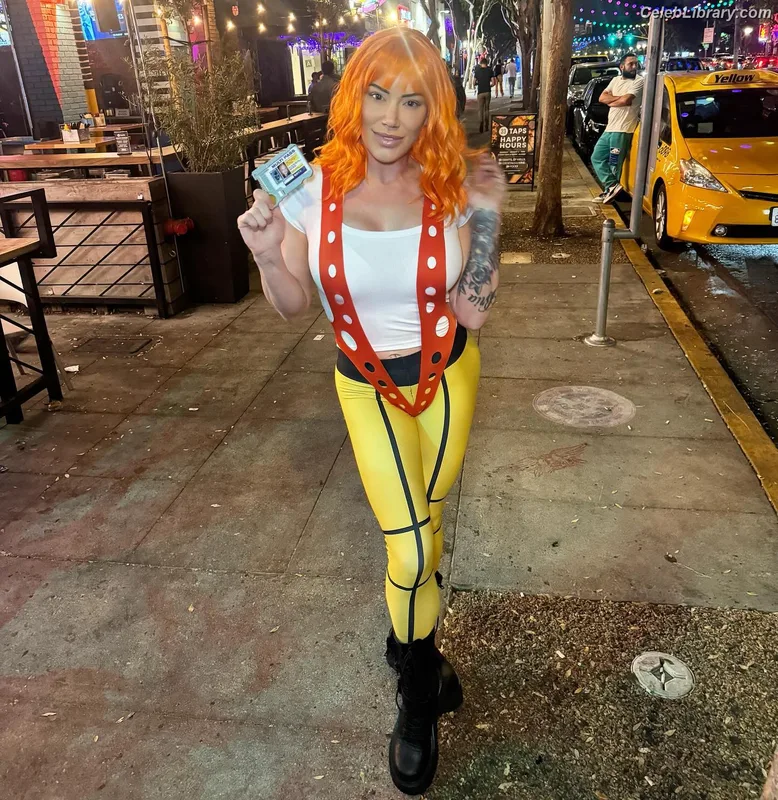 Taya Valkyrie photo 23 of 345