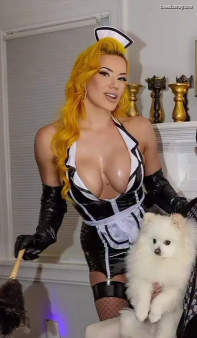 Taya Valkyrie photo 19 of 345