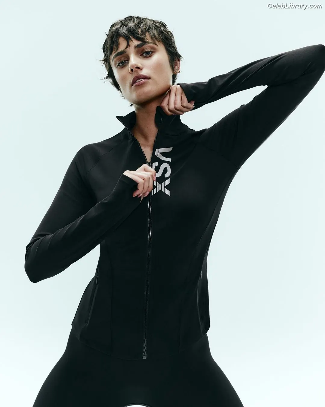 Taylor Hill photo 20 of 545