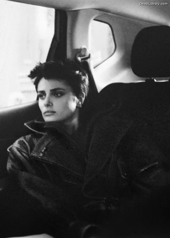 Taylor Hill photo 7 of 546