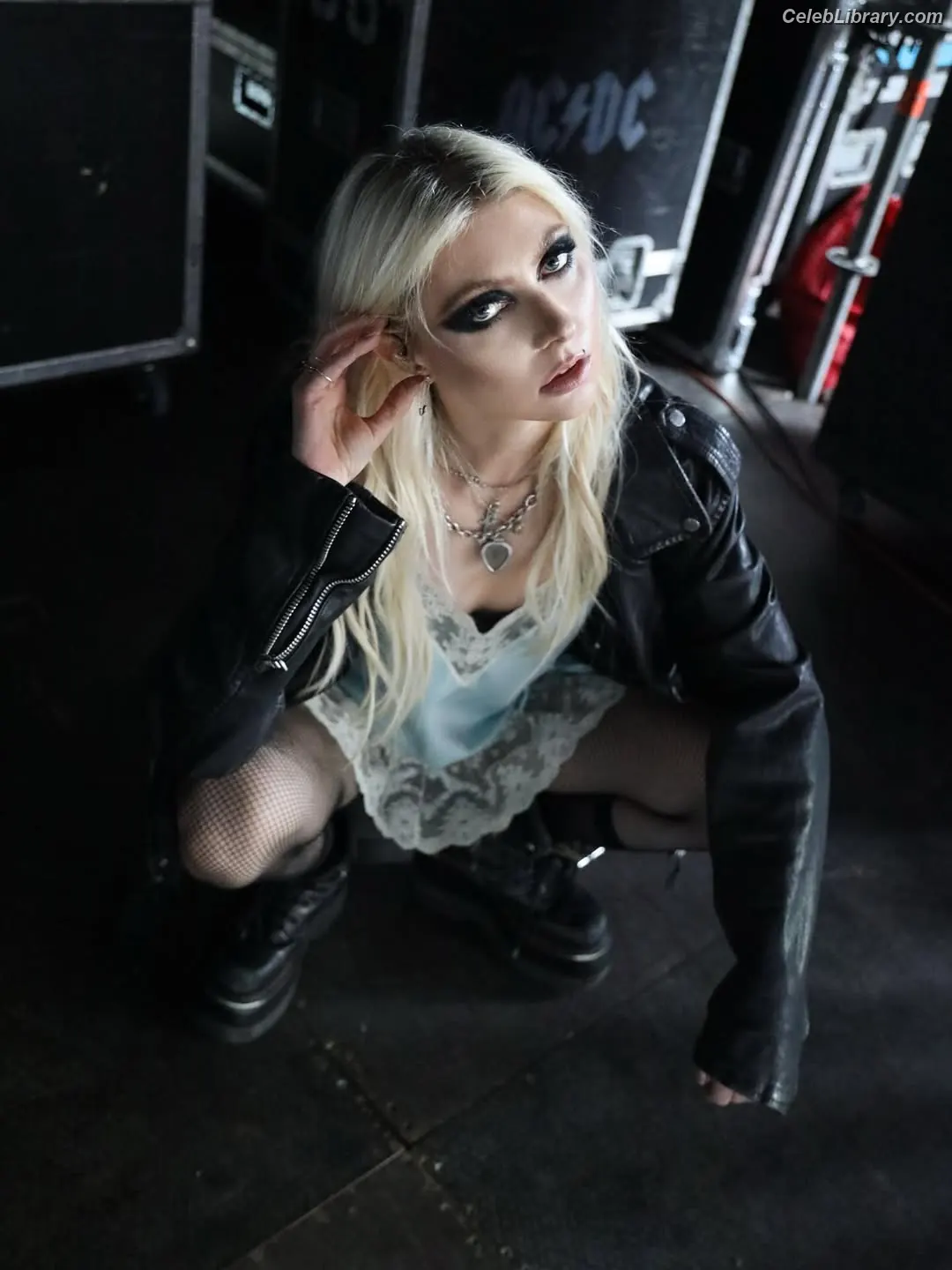 Taylor Momsen photo 23 of 1248