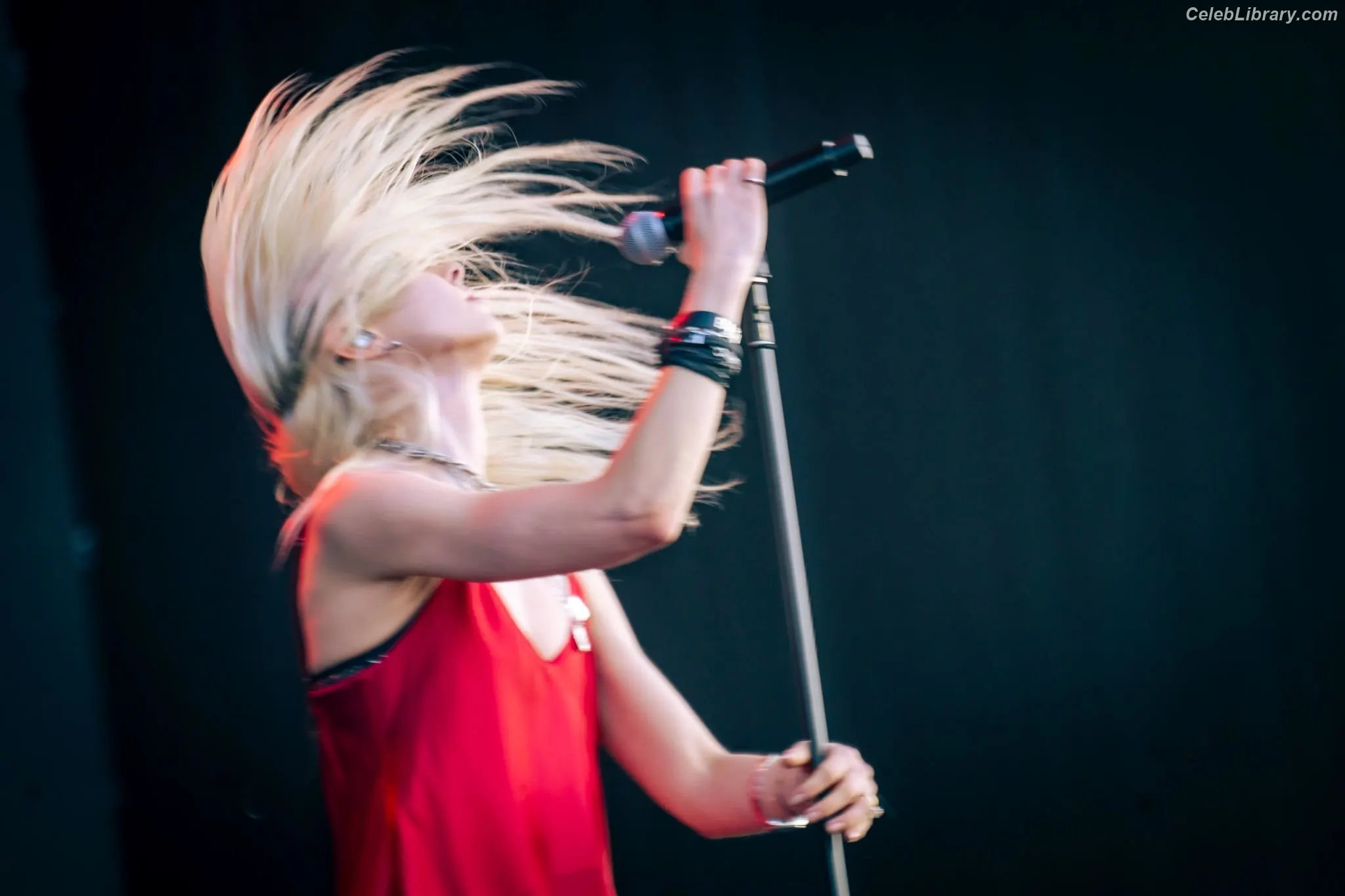 Taylor Momsen photo 19 of 1248