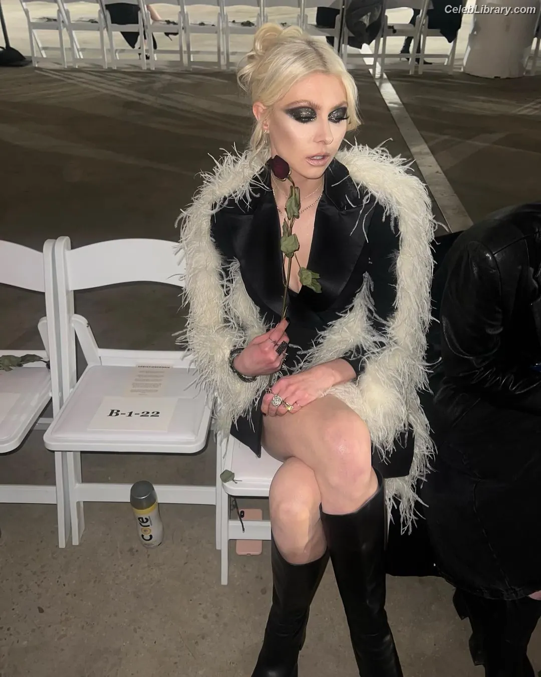 Taylor Momsen photo 16 of 1248