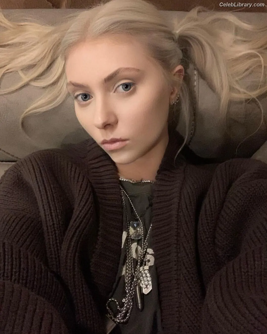 Taylor Momsen photo 24 of 1248