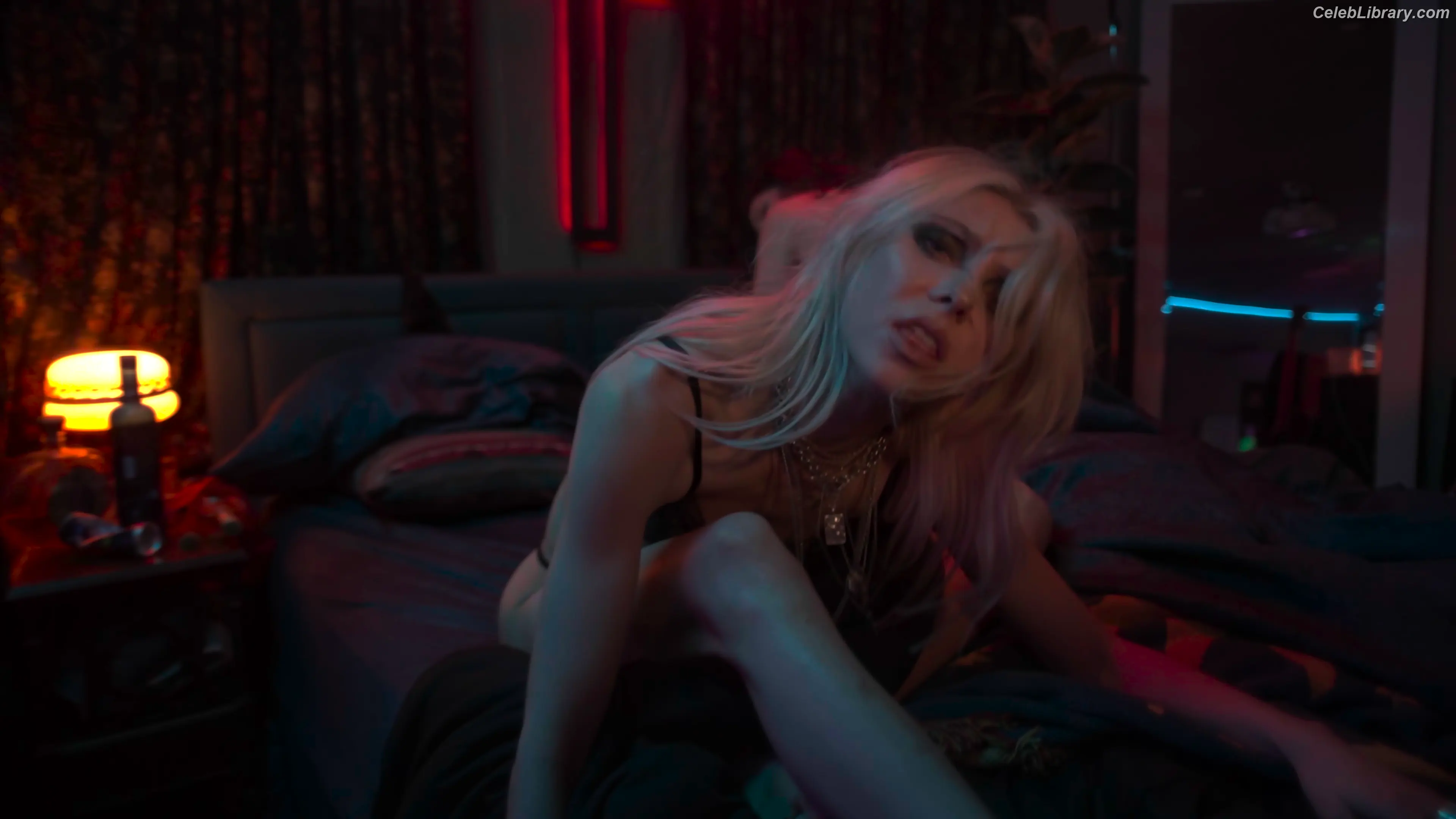 Taylor Momsen photo 9 of 1248