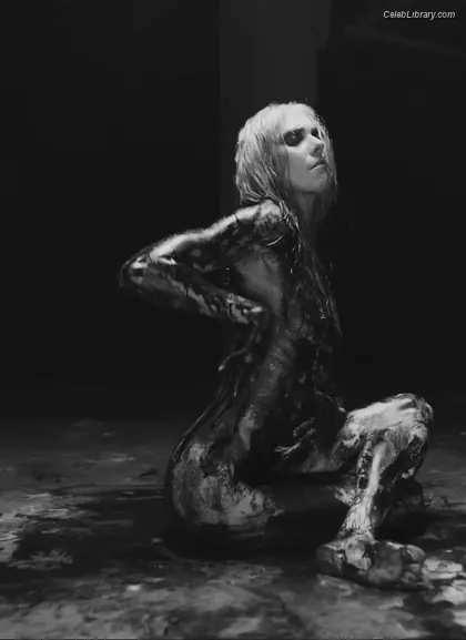 Taylor Momsen photo 6 of 1248