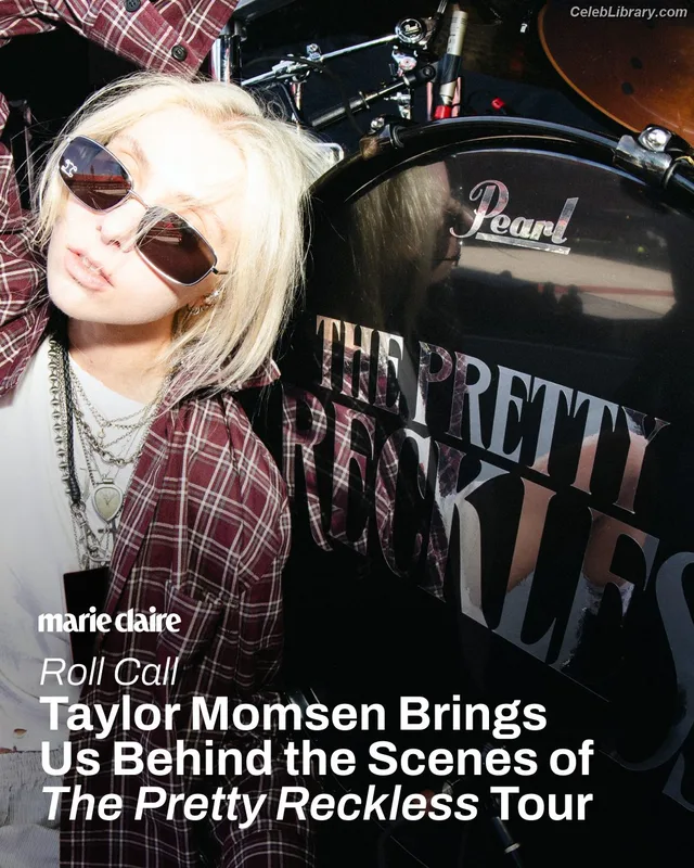 Taylor Momsen photo 1 of 1237